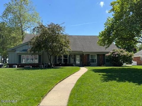 Photo of 4735 Springbrook Drive, Toledo, OH 43615 (MLS # 10008166)