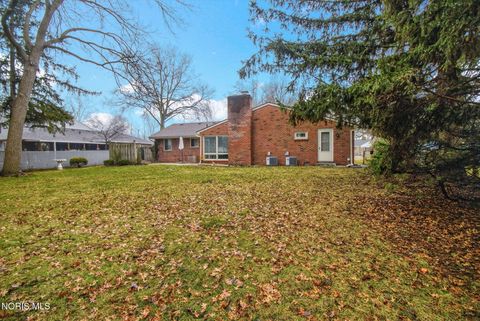 Tiny photo for 3158 Oak Grove Place, Toledo, OH 43613 (MLS # 10004328)
