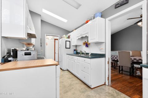 Tiny photo for 4839 Rambo Lane, Toledo, OH 43623 (MLS # 10005067)