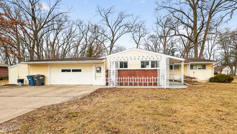 Photo of 4839 Rambo Lane, Toledo, OH 43623 (MLS # 10005067)