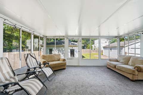 Tiny photo for 2401 Vaness Drive, Toledo, OH 43615 (MLS # 10011511)