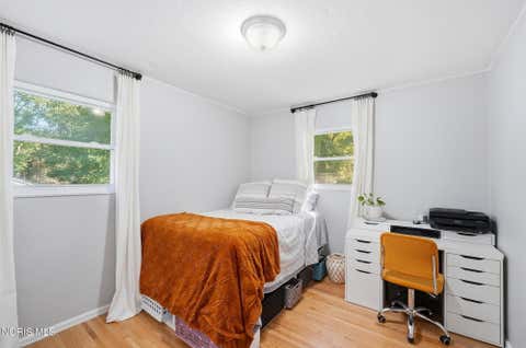 Tiny photo for 2401 Vaness Drive, Toledo, OH 43615 (MLS # 10011511)
