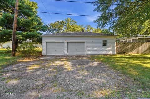 Tiny photo for 2401 Vaness Drive, Toledo, OH 43615 (MLS # 10011511)