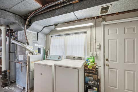 Tiny photo for 2401 Vaness Drive, Toledo, OH 43615 (MLS # 10011511)