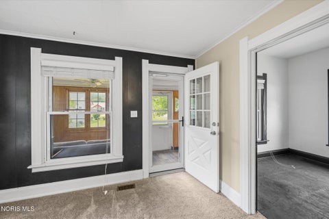 Tiny photo for 6034 Whiteford Road, Sylvania, OH 43560 (MLS # 10010839)
