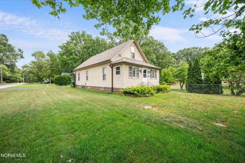 Tiny photo for 6034 Whiteford Road, Sylvania, OH 43560 (MLS # 10010839)