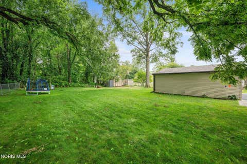 Tiny photo for 6034 Whiteford Road, Sylvania, OH 43560 (MLS # 10010839)