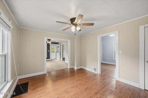 Tiny photo for 6034 Whiteford Road, Sylvania, OH 43560 (MLS # 10010839)