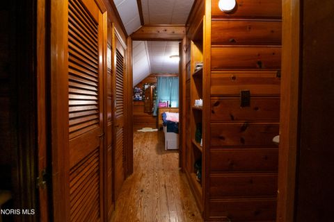 Tiny photo for 2627 108th Street, Toledo, OH 43611 (MLS # 10007176)