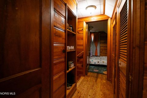 Tiny photo for 2627 108th Street, Toledo, OH 43611 (MLS # 10007176)