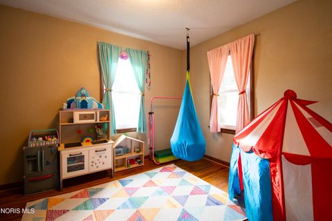 Tiny photo for 2627 108th Street, Toledo, OH 43611 (MLS # 10007176)