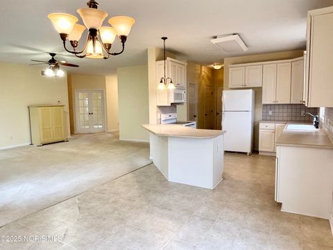 Tiny photo for 7105 N Elliston Trowbridge Road, Martin, OH 43445 (MLS # 10000522)