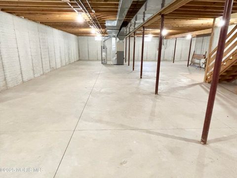 Tiny photo for 7105 N Elliston Trowbridge Road, Martin, OH 43445 (MLS # 10000522)