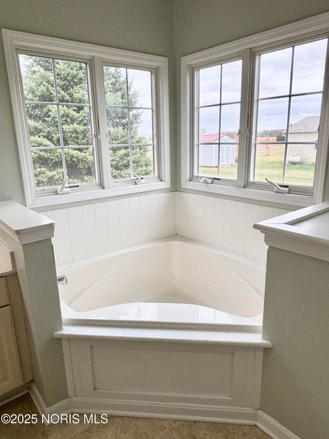 Tiny photo for 7105 N Elliston Trowbridge Road, Martin, OH 43445 (MLS # 10000522)