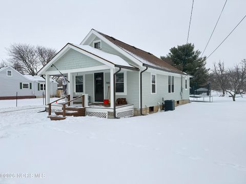 Tiny photo for 7105 N Curtice Street, Curtice, OH 43412 (MLS # 10003888)