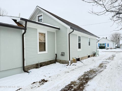 Tiny photo for 7105 N Curtice Street, Curtice, OH 43412 (MLS # 10003888)