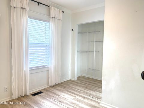 Tiny photo for 7105 N Curtice Street, Curtice, OH 43412 (MLS # 10003888)