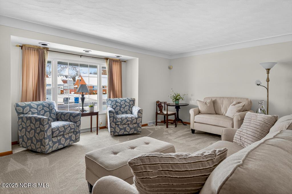 4158 Kingsmoor Drive