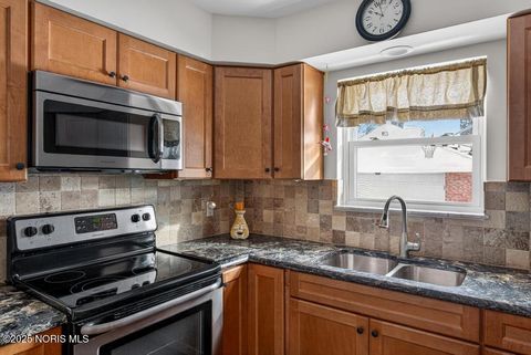 Tiny photo for 4158 Kingsmoor Drive, Toledo, OH 43613 (MLS # 10001986)