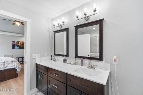 Tiny photo for 801 Barnstable Lane, Bowling Green, OH 43402 (MLS # 10009888)