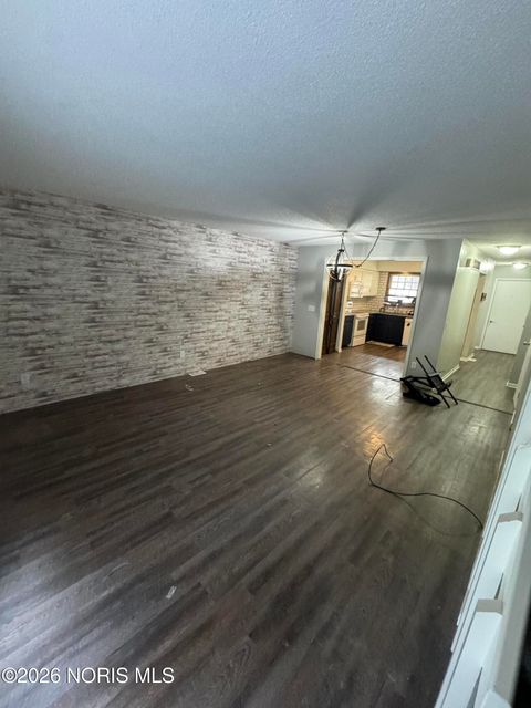 Tiny photo for 2757 Sweetbriar Court, Toledo, OH 43615 (MLS # 10003078)