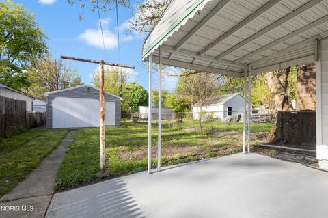Tiny photo for 255 E Pearl Street, Toledo, OH 43608 (MLS # 10007155)