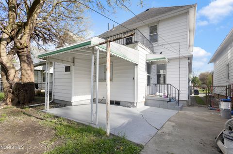 Tiny photo for 255 E Pearl Street, Toledo, OH 43608 (MLS # 10007155)