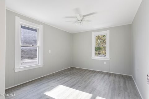 Tiny photo for 255 E Pearl Street, Toledo, OH 43608 (MLS # 10007155)