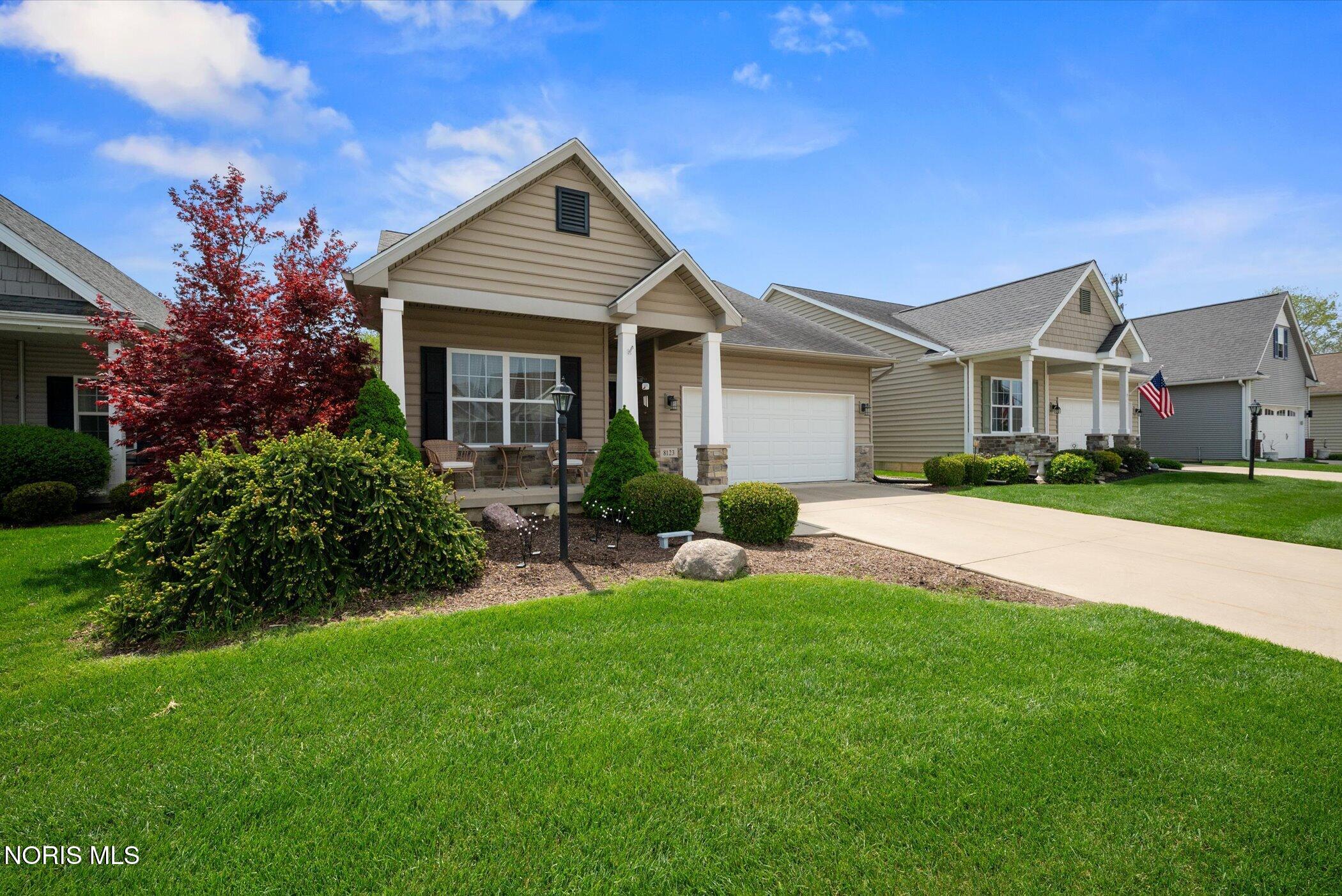 8123 Sunset Lane