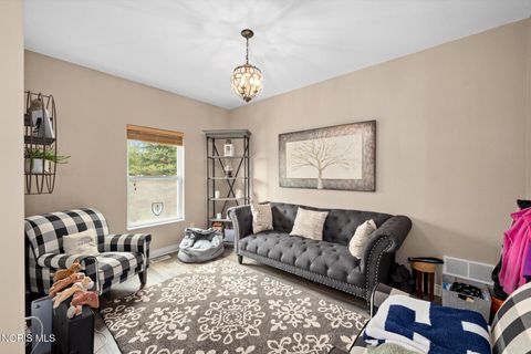 Tiny photo for 8123 Sunset Lane, Sylvania, OH 43560 (MLS # 10006876)