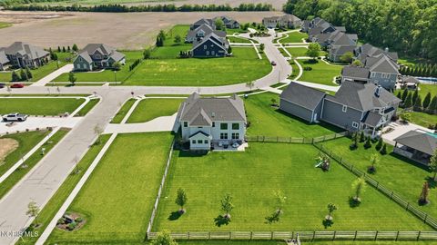 Tiny photo for 1001 Wilderness Court, Perrysburg, OH 43551 (MLS # 10008412)