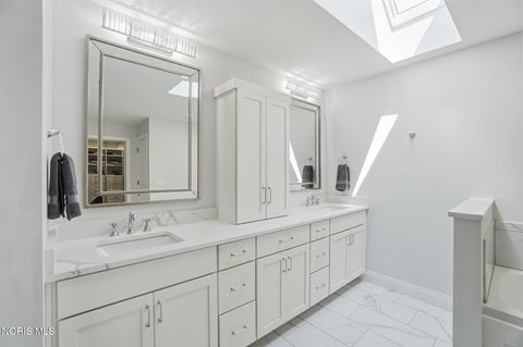 Tiny photo for 1001 Wilderness Court, Perrysburg, OH 43551 (MLS # 10008412)