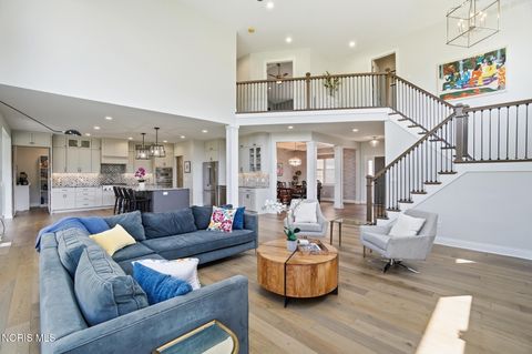 Tiny photo for 1001 Wilderness Court, Perrysburg, OH 43551 (MLS # 10008412)