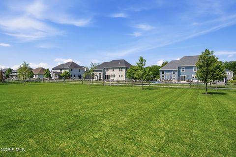 Tiny photo for 1001 Wilderness Court, Perrysburg, OH 43551 (MLS # 10008412)