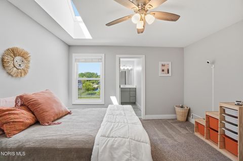 Tiny photo for 1001 Wilderness Court, Perrysburg, OH 43551 (MLS # 10008412)