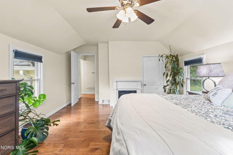 Tiny photo for 5948 Whiteford Road, Sylvania, OH 43560 (MLS # 10013898)