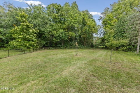 Tiny photo for 5948 Whiteford Road, Sylvania, OH 43560 (MLS # 10013898)