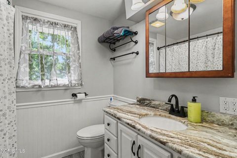 Tiny photo for 420 Glenview Drive, Fostoria, OH 44830 (MLS # 10008378)