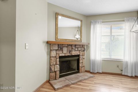 Tiny photo for 6955 Dorr Street #Ste 30, Toledo, OH 43615 (MLS # 10002922)