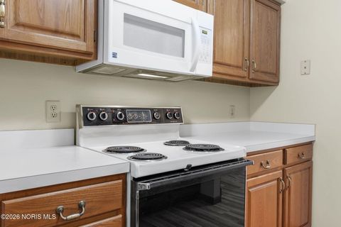 Tiny photo for 6955 Dorr Street #Ste 30, Toledo, OH 43615 (MLS # 10002922)