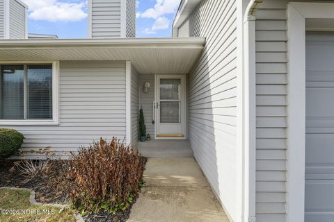 Tiny photo for 6955 Dorr Street #Ste 30, Toledo, OH 43615 (MLS # 10002922)