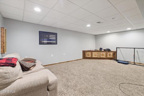 Tiny photo for 27703 Schriber Street, Walbridge, OH 43465 (MLS # 10006042)