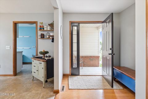 Tiny photo for 27703 Schriber Street, Walbridge, OH 43465 (MLS # 10006042)