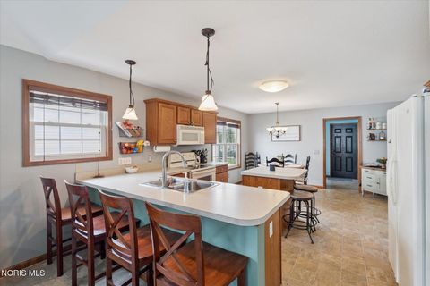 Tiny photo for 27703 Schriber Street, Walbridge, OH 43465 (MLS # 10006042)