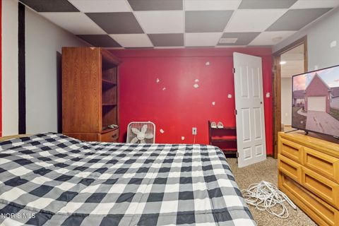 Tiny photo for 27703 Schriber Street, Walbridge, OH 43465 (MLS # 10006042)