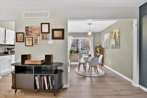 Tiny photo for 5613 Marshall Road, Sylvania, OH 43560 (MLS # 10002807)