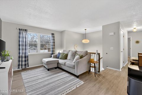 Tiny photo for 5613 Marshall Road, Sylvania, OH 43560 (MLS # 10002807)