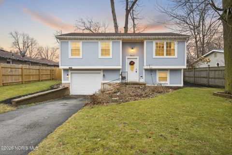 Tiny photo for 5613 Marshall Road, Sylvania, OH 43560 (MLS # 10002807)