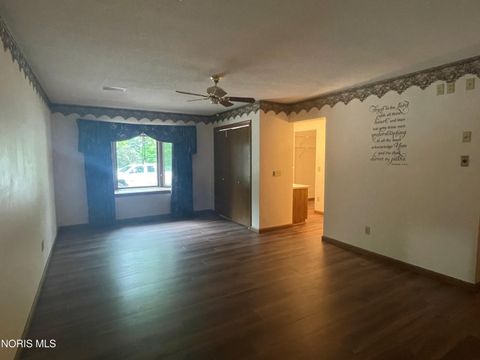 Tiny photo for 4405 D Road, Edgerton, OH 43517 (MLS # 10008033)