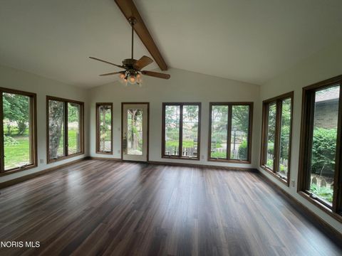 Tiny photo for 4405 D Road, Edgerton, OH 43517 (MLS # 10008033)